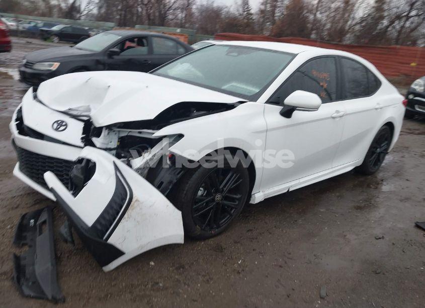 Photo 2 of 2025 Toyota Camry SE (VIN 4T1DAACK9SU543078)