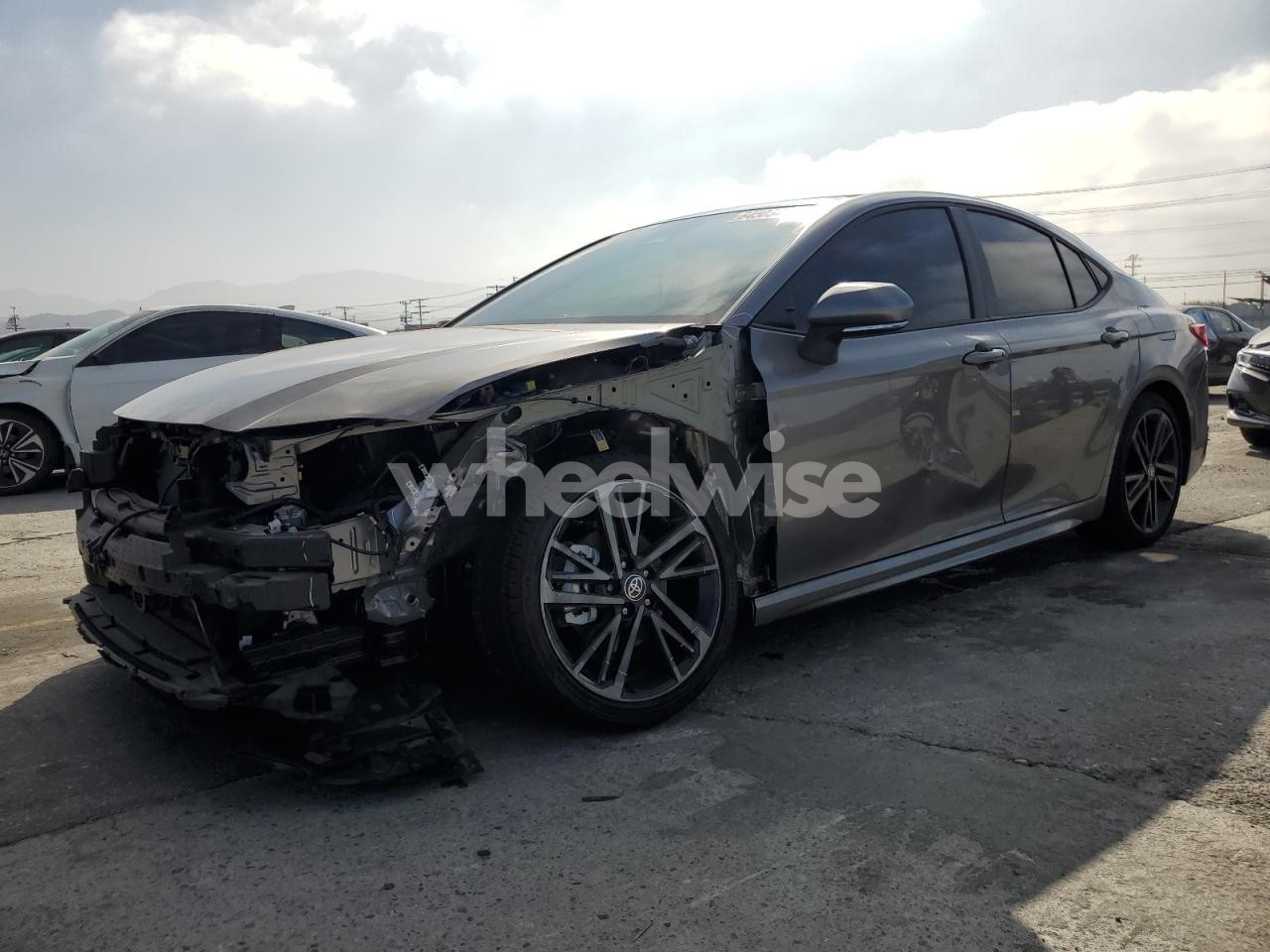 2025 TOYOTA CAMRY XSE (VIN 4T1DAACK9SU546580) main photo