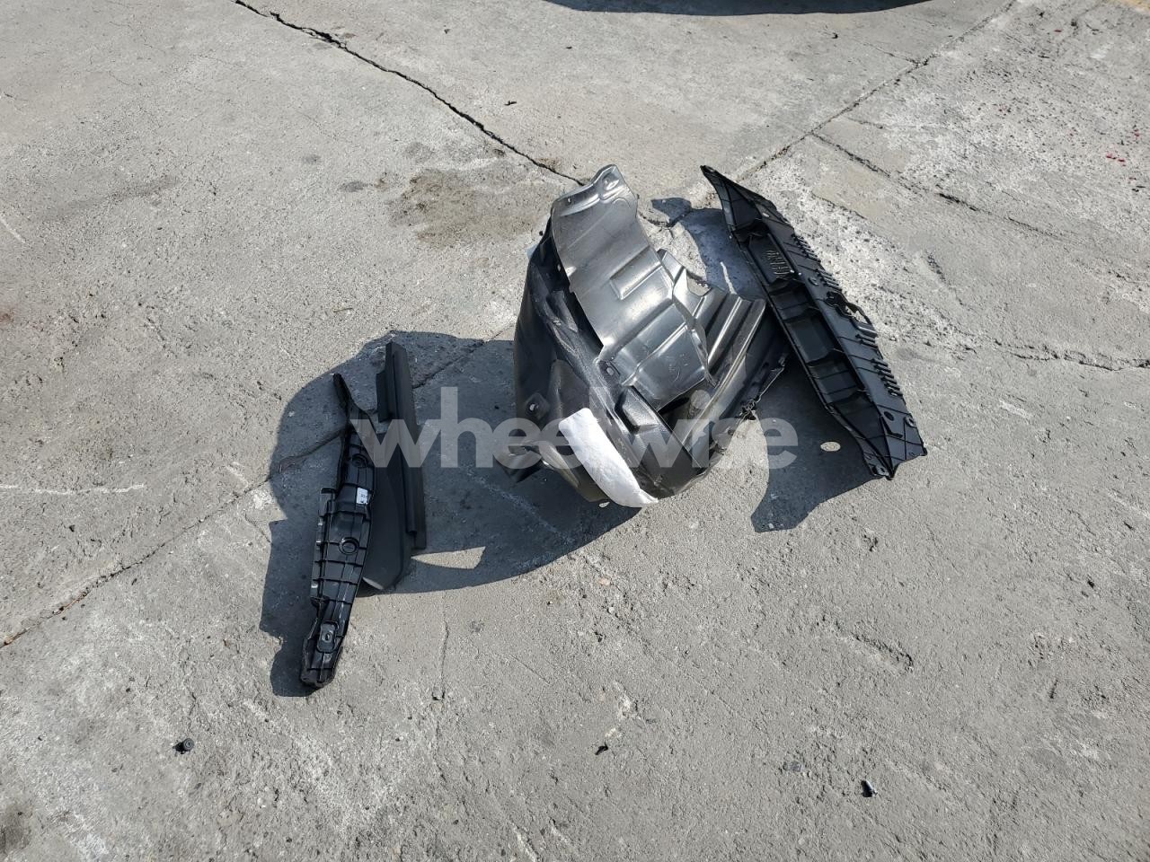 Photo 12 of 2025 TOYOTA CAMRY XSE (VIN 4T1DAACK9SU546580)