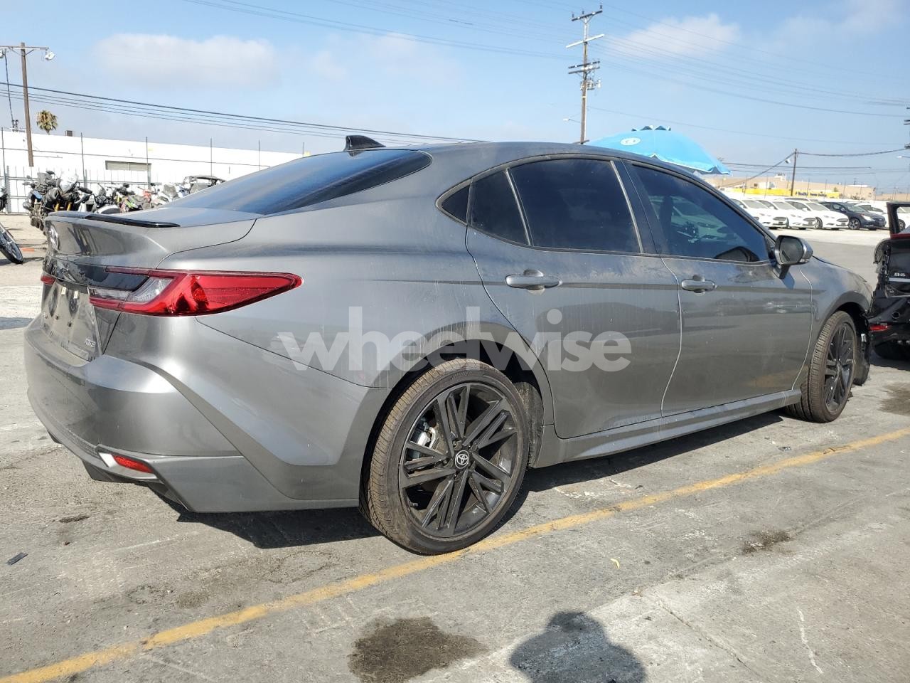 Photo 3 of 2025 TOYOTA CAMRY XSE (VIN 4T1DAACK9SU546580)
