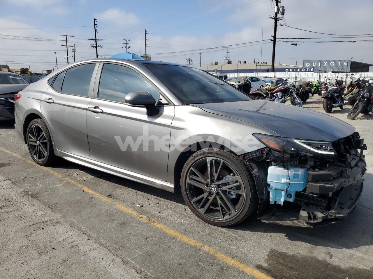 Photo 4 of 2025 TOYOTA CAMRY XSE (VIN 4T1DAACK9SU546580)