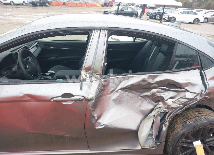 Photo 14 of 2025 Toyota Camry SE (VIN 4T1DAACK9SU556302)