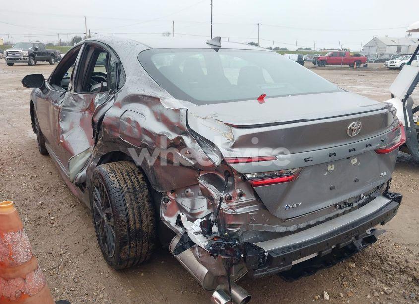 Photo 3 of 2025 Toyota Camry SE (VIN 4T1DAACK9SU556302)