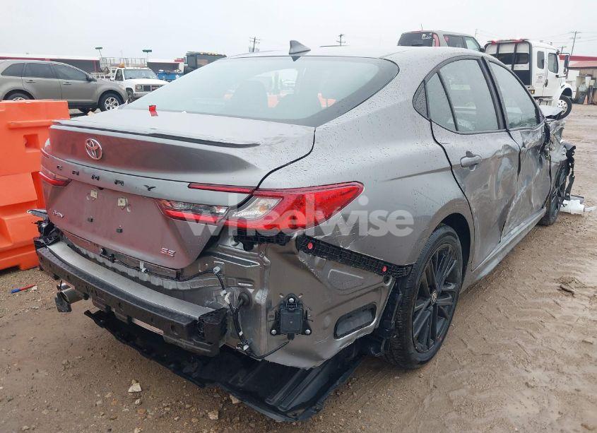 Photo 4 of 2025 Toyota Camry SE (VIN 4T1DAACK9SU556302)