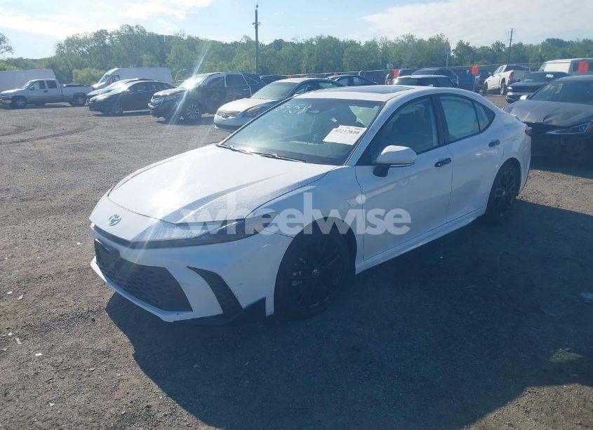 Photo 2 of 2025 Toyota Camry SE (VIN 4T1DAACK9SU585458)