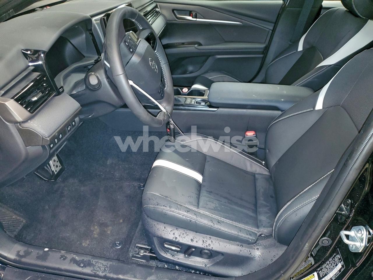 Photo 7 of 2026 TOYOTA CAMRY XSE (VIN 4T1DAACK9TU220585)