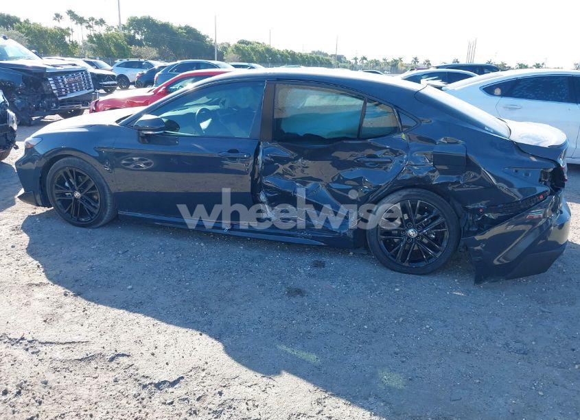 Photo 3 of 2025 Toyota Camry SE (VIN 4T1DAACKXSU001634)