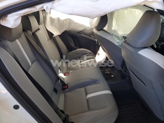 Photo 2 of 2025 TOYOTA CAMRY XSE (VIN 4T1DAACKXSU004839)