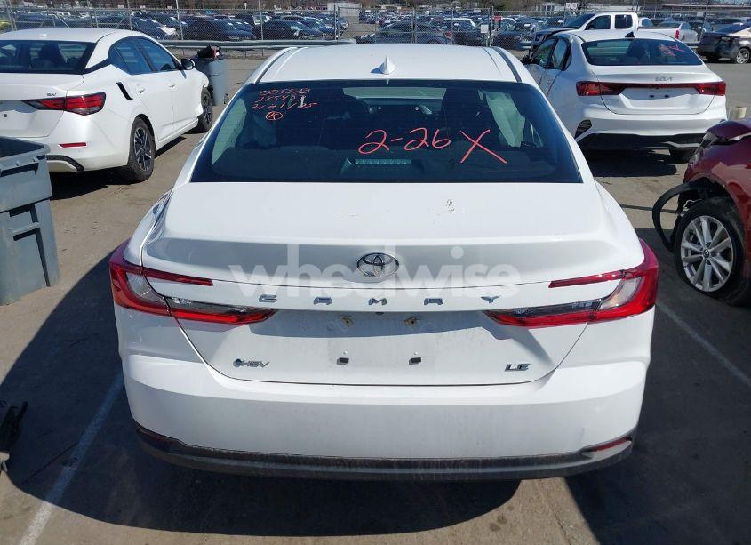 Photo 16 of 2025 Toyota Camry LE (VIN 4T1DAACKXSU005523)