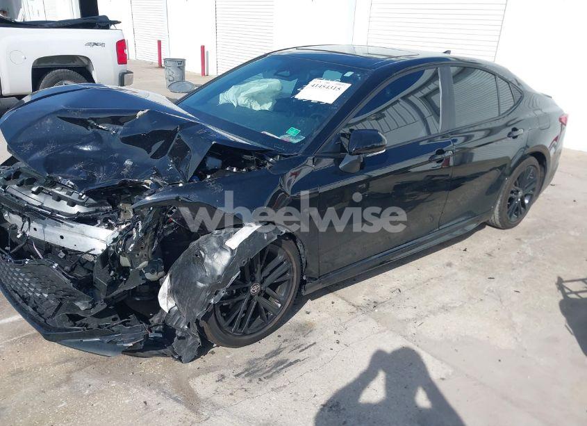 Photo 2 of 2025 Toyota Camry SE (VIN 4T1DAACKXSU018451)