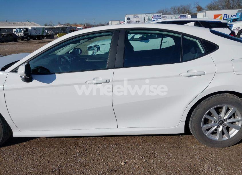 Photo 14 of 2025 Toyota Camry LE (VIN 4T1DAACKXSU023200)