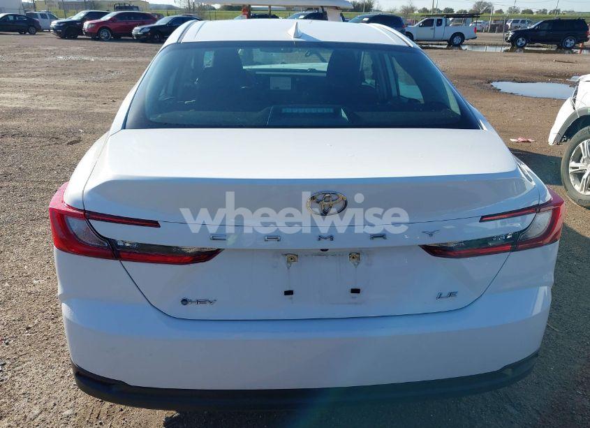 Photo 16 of 2025 Toyota Camry LE (VIN 4T1DAACKXSU023200)