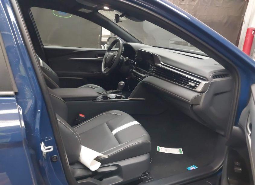 Photo 5 of 2025 Toyota Camry SE (VIN 4T1DAACKXSU033256)