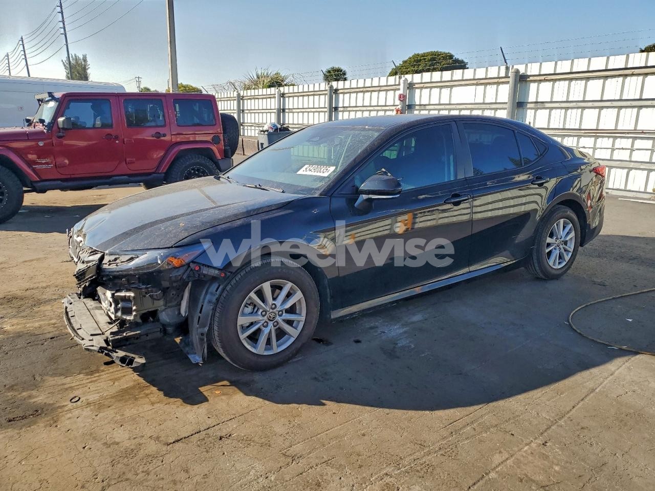 2025 TOYOTA CAMRY XSE (VIN 4T1DAACKXSU041843) main photo