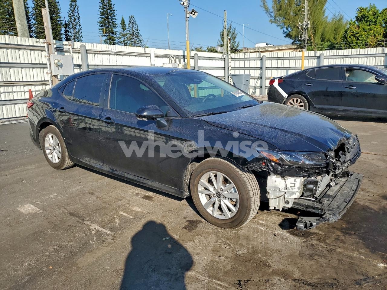 Photo 4 of 2025 TOYOTA CAMRY XSE (VIN 4T1DAACKXSU041843)