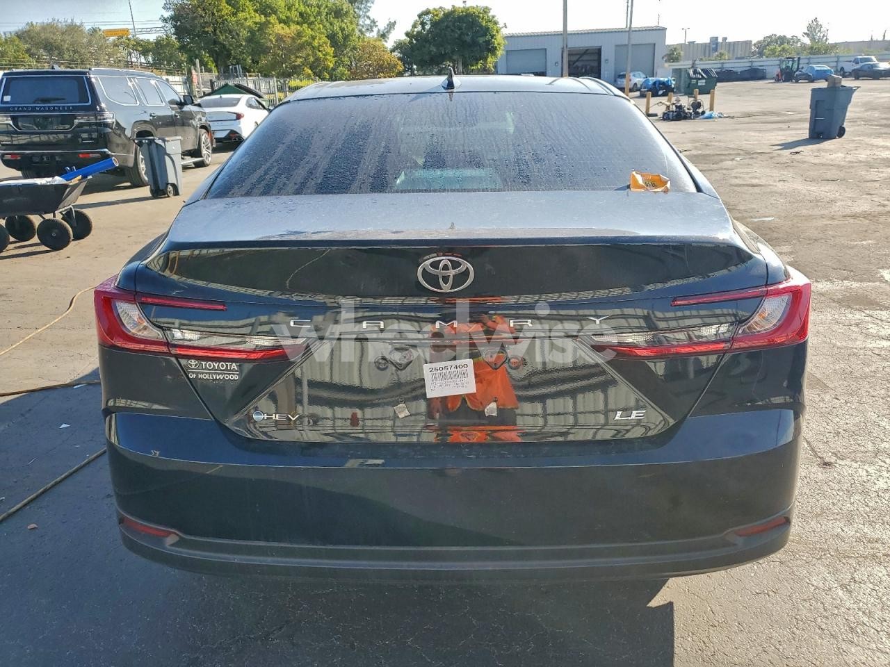 Photo 6 of 2025 TOYOTA CAMRY XSE (VIN 4T1DAACKXSU041843)