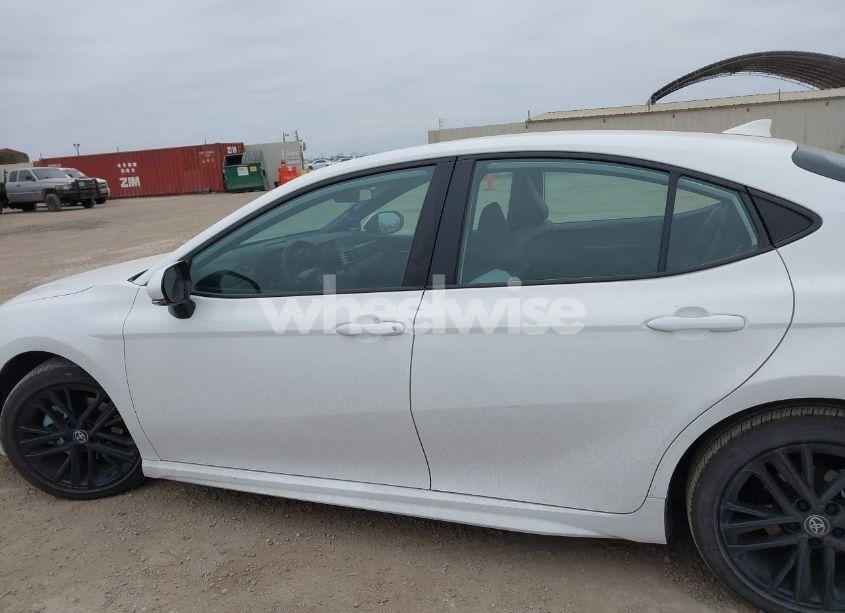 Photo 14 of 2025 Toyota Camry SE (VIN 4T1DAACKXSU042667)