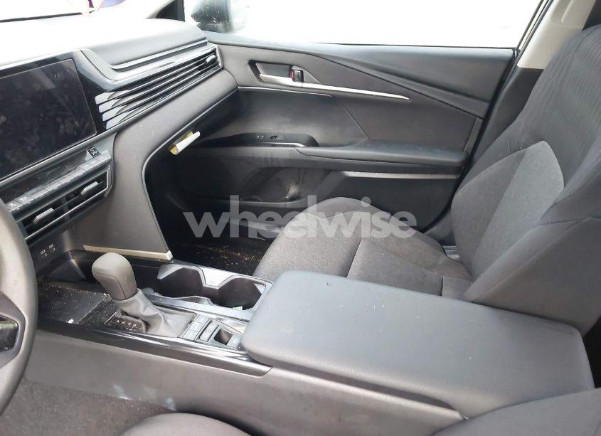 Photo 5 of 2025 Toyota Camry LE (VIN 4T1DAACKXSU044273)