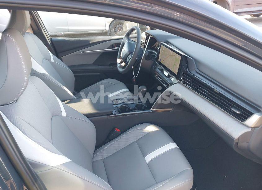 Photo 5 of 2025 Toyota Camry SE (VIN 4T1DAACKXSU047447)