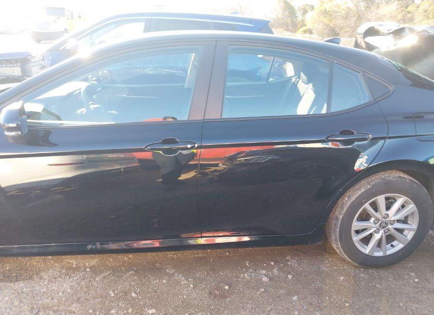 Photo 14 of 2025 Toyota Camry LE (VIN 4T1DAACKXSU056245)