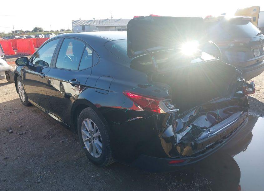 Photo 3 of 2025 Toyota Camry LE (VIN 4T1DAACKXSU056245)