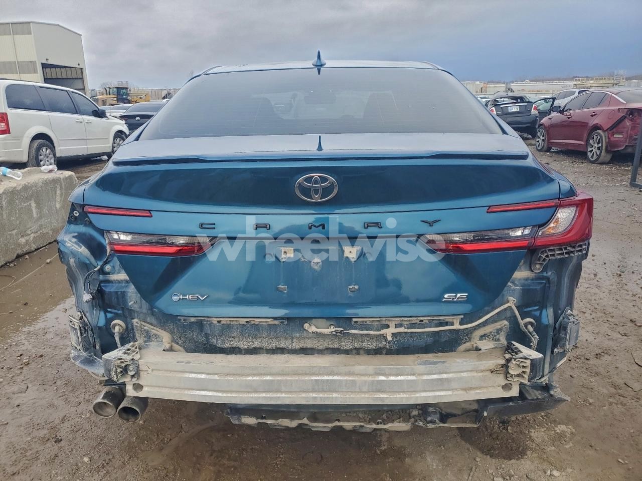 Photo 6 of 2025 TOYOTA CAMRY XSE (VIN 4T1DAACKXSU067441)
