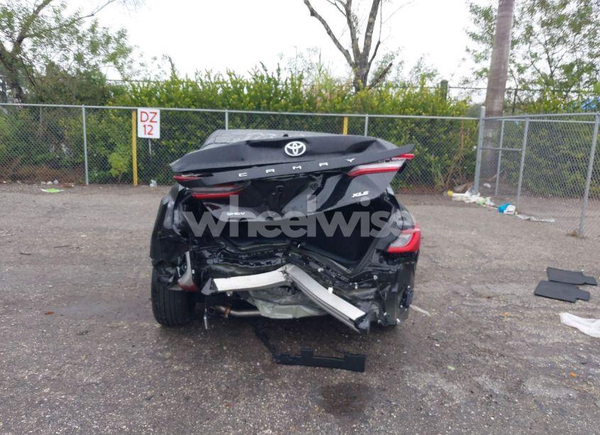 Photo 16 of 2025 Toyota Camry XSE/XLE/LE/SE (VIN 4T1DAACKXSU074180)
