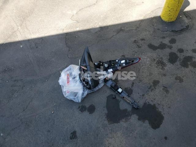 Photo 3 of 2025 TOYOTA CAMRY XSE (VIN 4T1DAACKXSU093201)