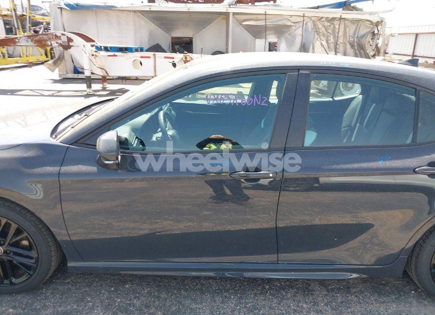 Photo 14 of 2025 Toyota Camry SE (VIN 4T1DAACKXSU118436)