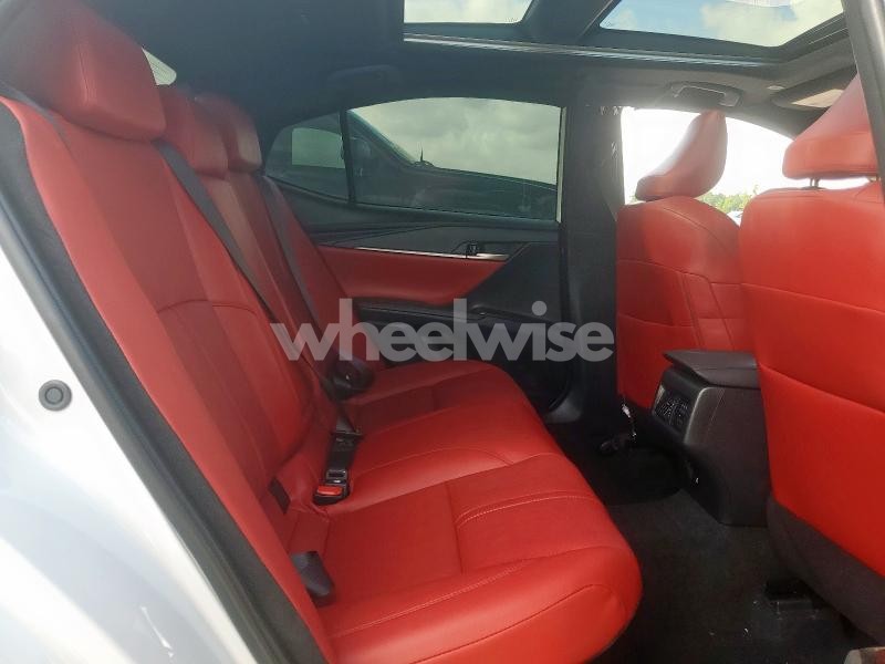 Photo 4 of 2025 TOYOTA CAMRY XSE (VIN 4T1DAACKXSU133132)