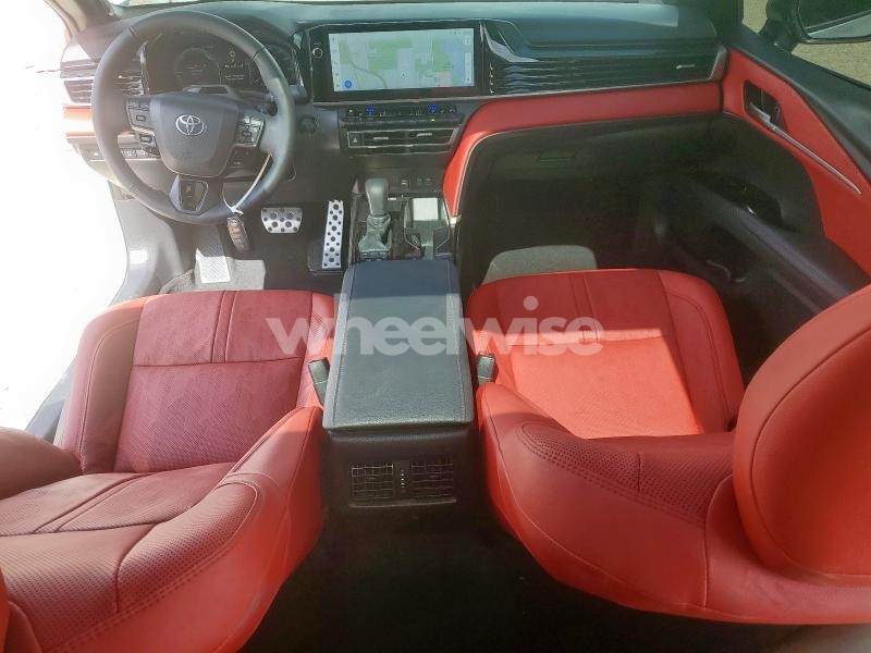 Photo 5 of 2025 TOYOTA CAMRY XSE (VIN 4T1DAACKXSU133132)