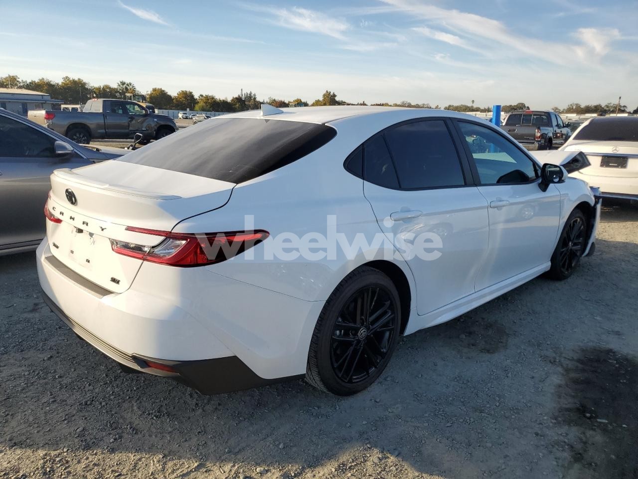 Photo 3 of 2025 TOYOTA CAMRY XSE (VIN 4T1DAACKXSU155146)