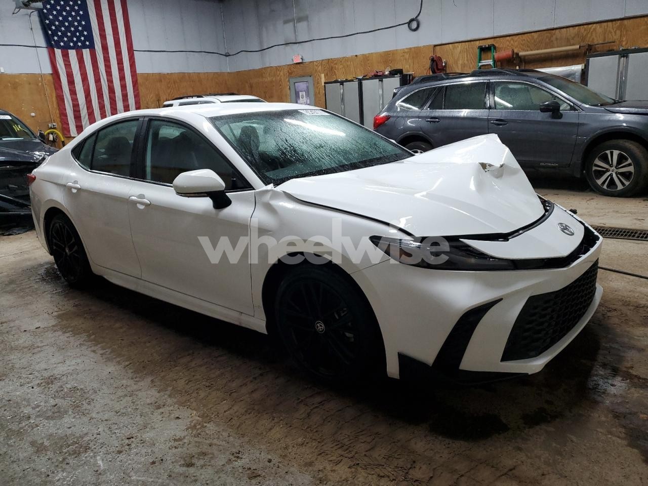 Photo 4 of 2025 TOYOTA CAMRY XSE (VIN 4T1DAACKXSU169208)