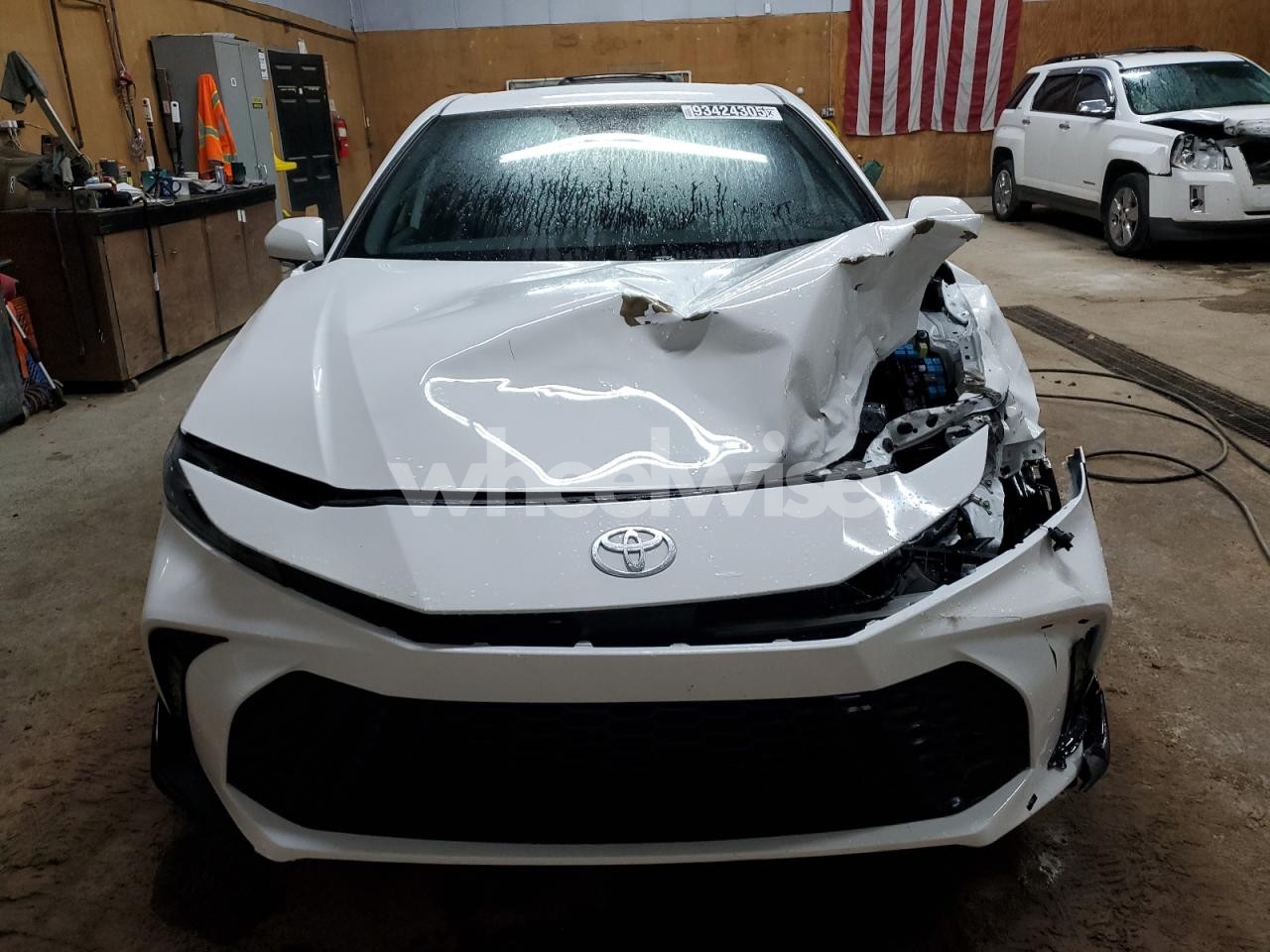 Photo 5 of 2025 TOYOTA CAMRY XSE (VIN 4T1DAACKXSU169208)