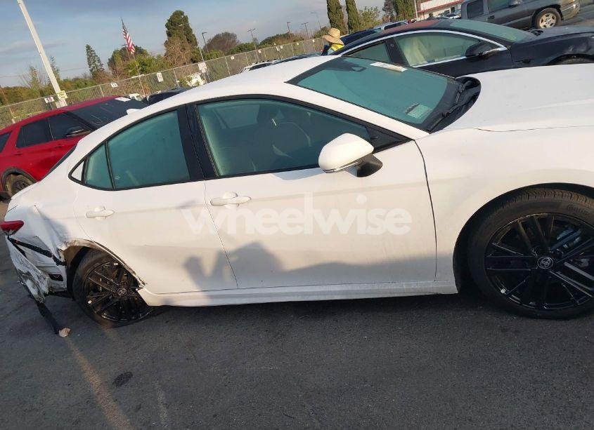 Photo 13 of 2025 Toyota Camry SE (VIN 4T1DAACKXSU524586)