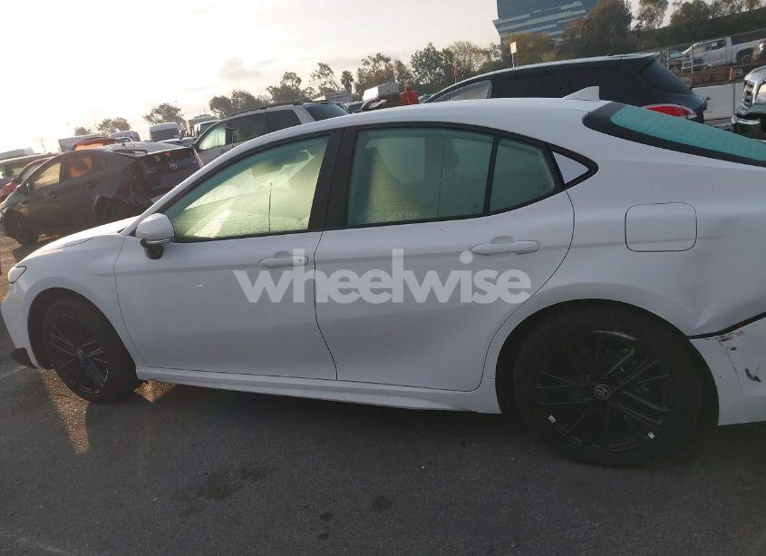 Photo 14 of 2025 Toyota Camry SE (VIN 4T1DAACKXSU524586)