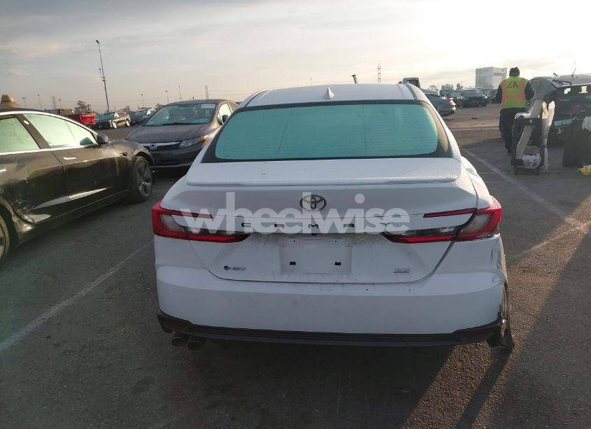 Photo 16 of 2025 Toyota Camry SE (VIN 4T1DAACKXSU524586)