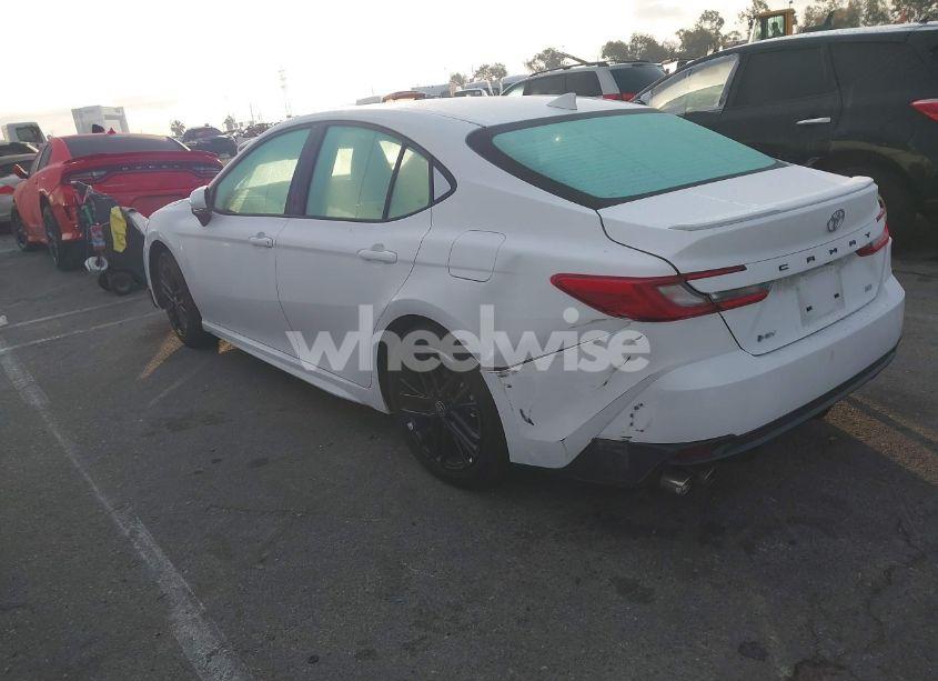 Photo 3 of 2025 Toyota Camry SE (VIN 4T1DAACKXSU524586)