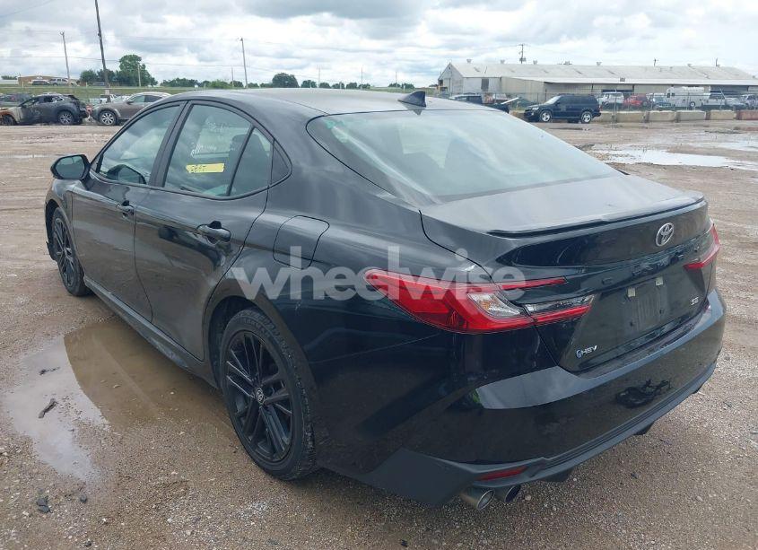 Photo 3 of 2025 Toyota Camry SE (VIN 4T1DAACKXSU528847)