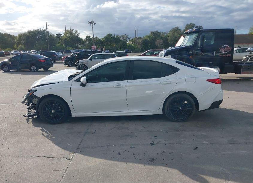 Photo 15 of 2025 Toyota Camry SE (VIN 4T1DAACKXSU528878)