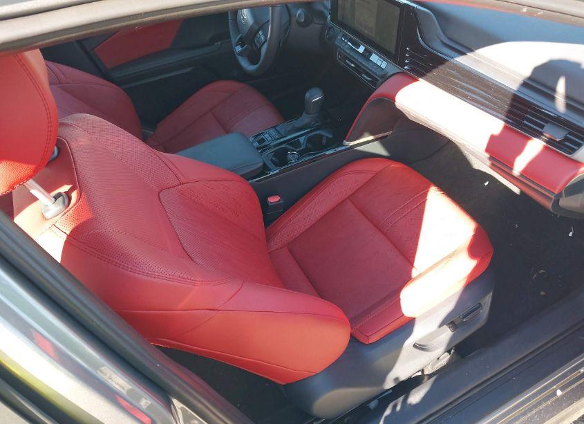 Photo 5 of 2025 Toyota Camry XSE (VIN 4T1DAACKXSU541453)