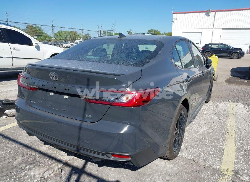 Photo 4 of 2025 Toyota Camry SE (VIN 4T1DAACKXSU556177)