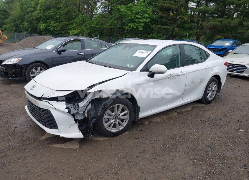 Photo 2 of 2025 Toyota Camry LE (VIN 4T1DAACKXSU587395)