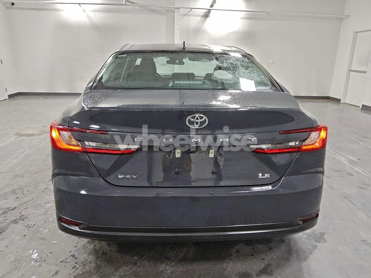 Photo 6 of 2025 TOYOTA CAMRY XSE (VIN 4T1DAACKXSU592614)