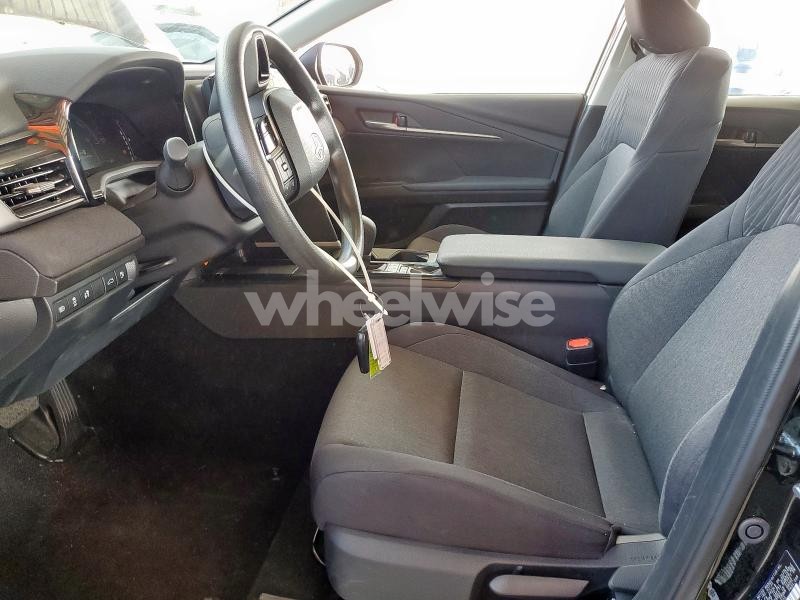 Photo 6 of 2025 TOYOTA CAMRY XSE N/A (VIN 4T1DAACKXSU595013)