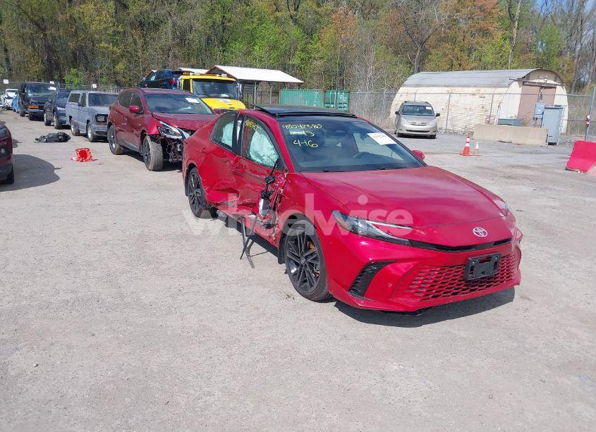 2025 Toyota Camry XSE (VIN 4T1DBADK0SU000651) main photo