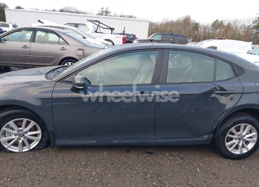 Photo 15 of 2025 Toyota Camry LE (VIN 4T1DBADK0SU513141)