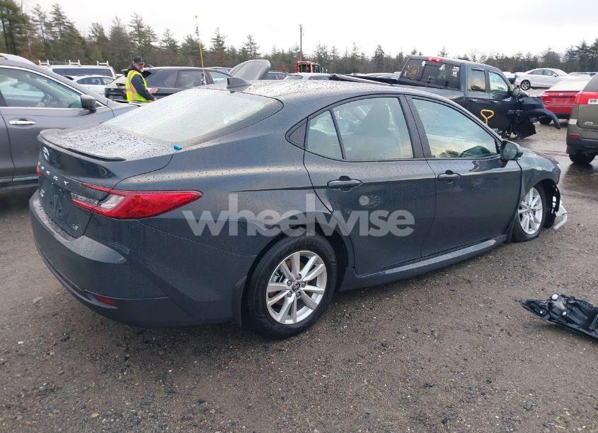 Photo 4 of 2025 Toyota Camry LE (VIN 4T1DBADK0SU513141)
