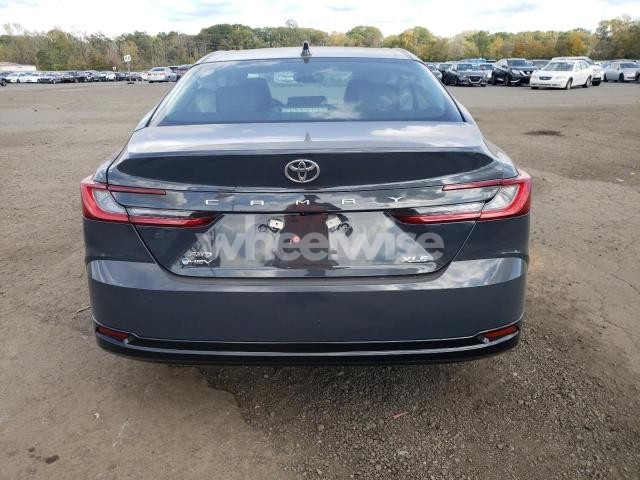 Photo 4 of 2025 TOYOTA CAMRY XSE (VIN 4T1DBADK0SU513771)