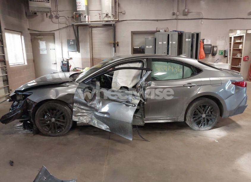 Photo 15 of 2025 Toyota Camry SE (VIN 4T1DBADK0SU518923)